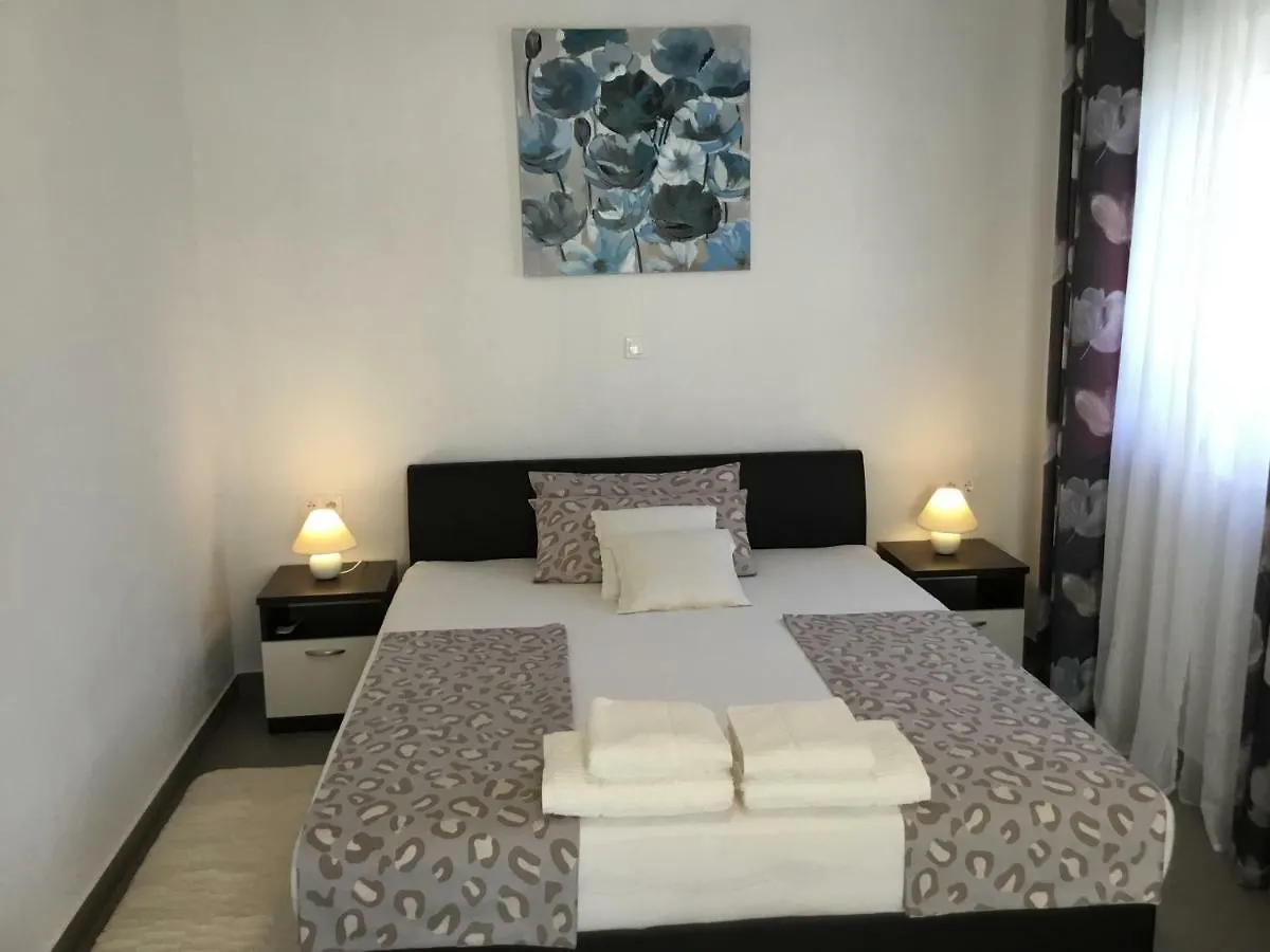 Apartments Villa Sophia Trogir Croatia